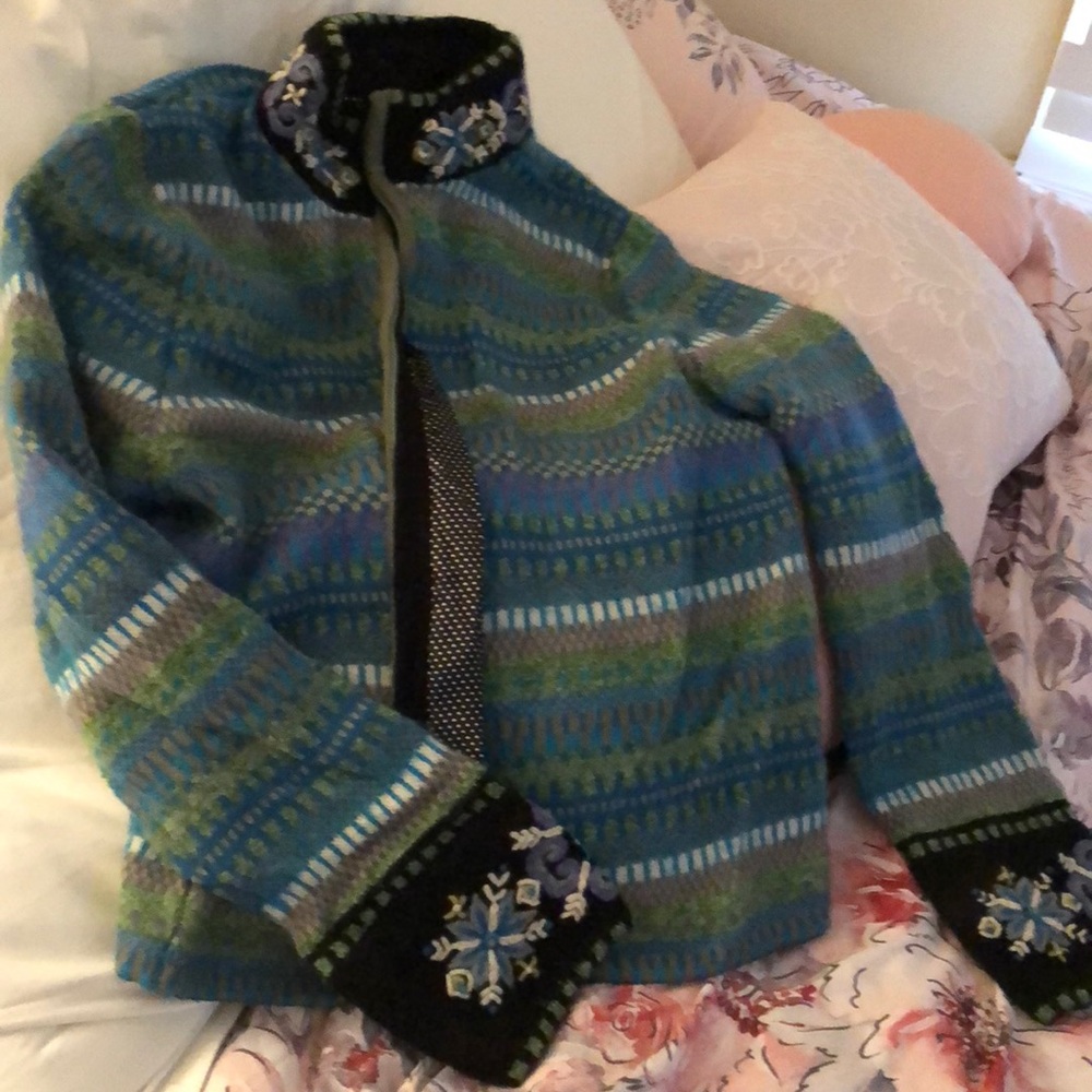 Size up sweater